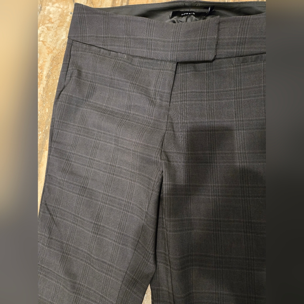 Torrid,Gray Women's Pants, Boot Cut, Plaid, Size 18R - Picture 2 of 5